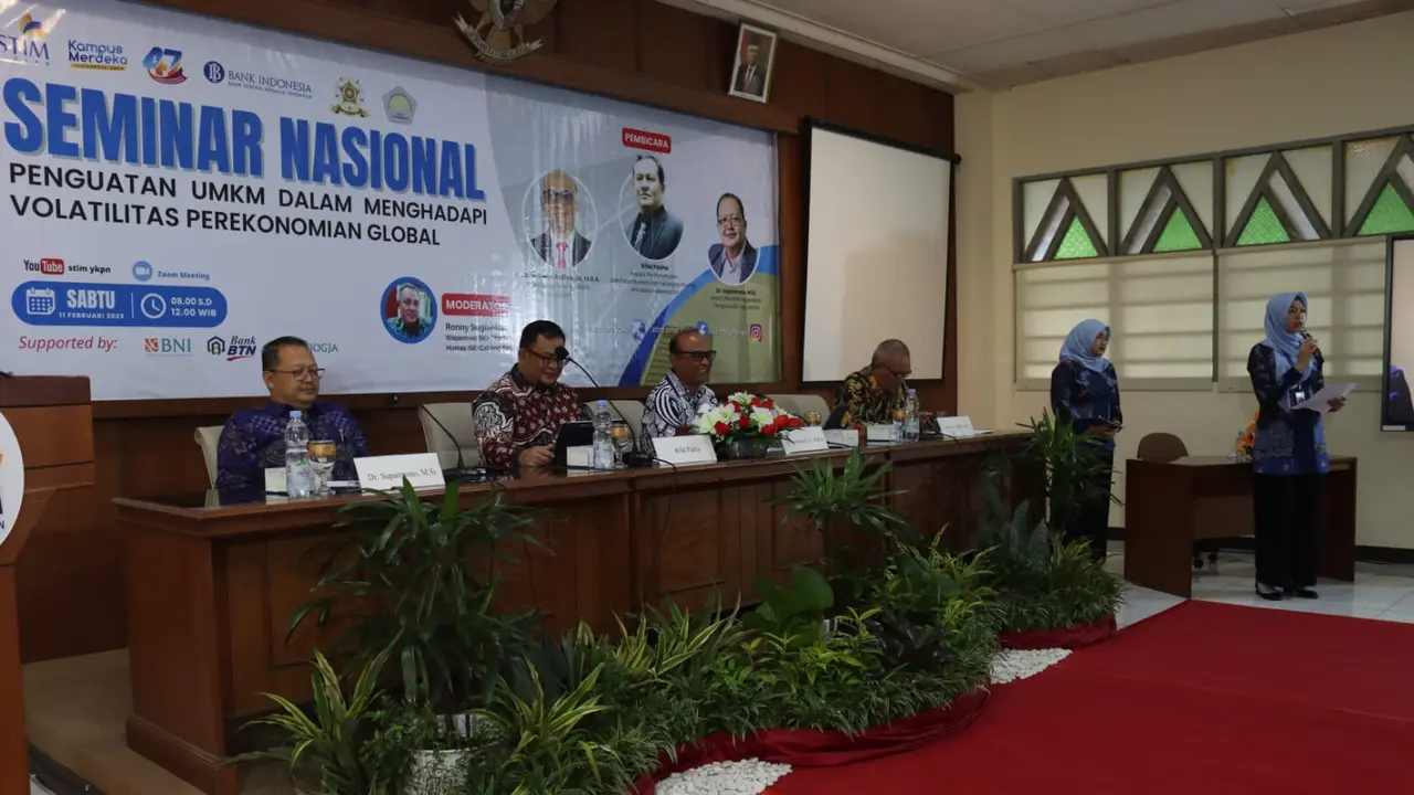 STIM YKPN Yogyakarta menggelar seminar penguatan UMKM dalam Menghadapi Volatilitas Perekonomian Global sebagai rangkaian Dies Natalis STIM YKPN ke-47. (Istimewa)