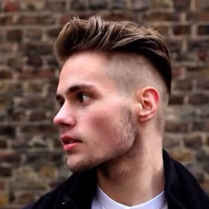 Short Side Mohawk.