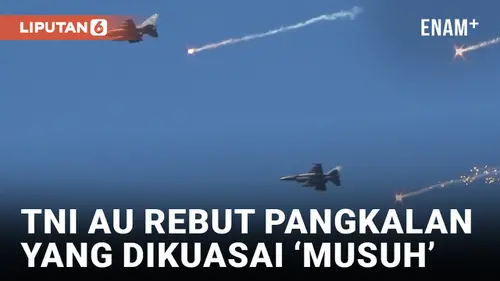 VIDEO: TNI AU Simulasi Latihan Rebut Kembali Pangkalan Udara dari Musuh di Lumajang