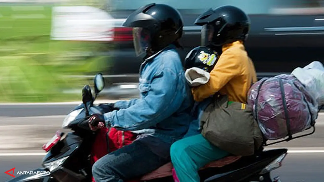 mudik-motor-130729b.jpg
