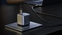 Charger Berukuran Saku Ini Bisa Isi Baterai Laptop dalam Hitungan Menit