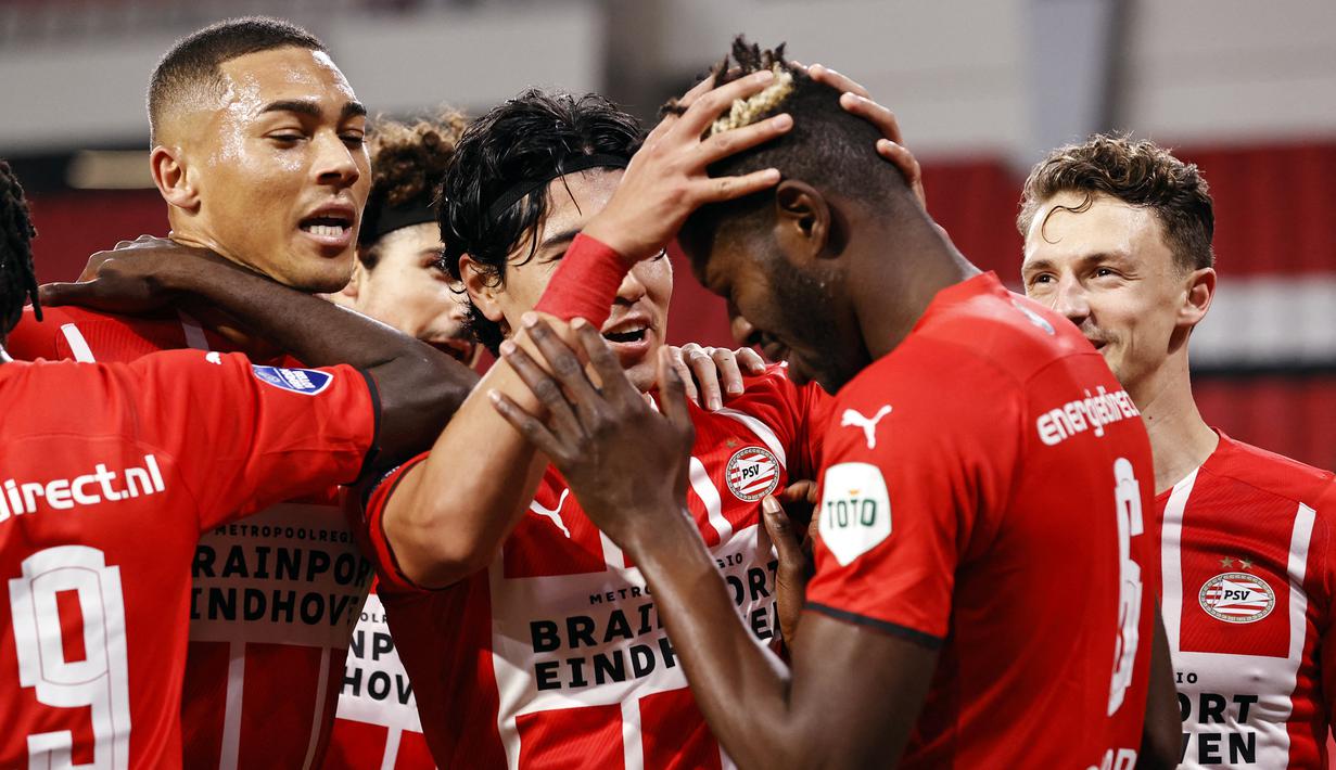 Seperti umumnya klub-klub Belanda, PSV Eindhoven terkenal lebih fokus menghasilkan pemain dari jalur akademi mereka. Namun belakangan mereka mulai terbuka untuk mengimpor pemain, seperti dari Amerika Latin. Berikut 5 pemain PSV asal Amerika Latin musim ini. (AFP/ANP/Maurice van Steen)