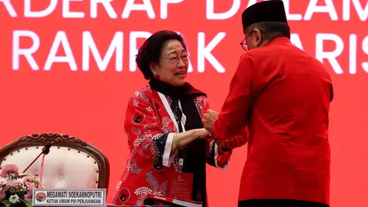 Sambil Meneteskan Air Mata, Megawati: Setiap Malam Saya Dzikir, Sebut Nama Pak Hasto