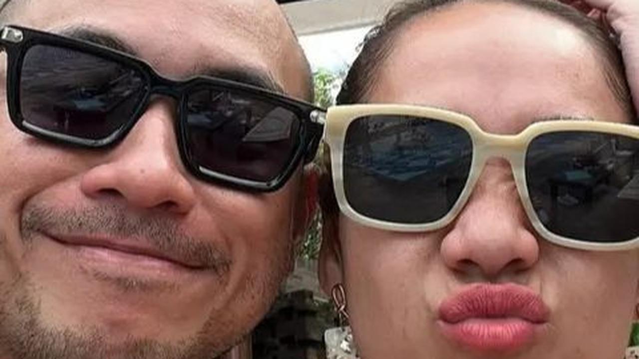 Tiko membagikan potret romantis bersama BCL di akun Instagram baru miliknya.