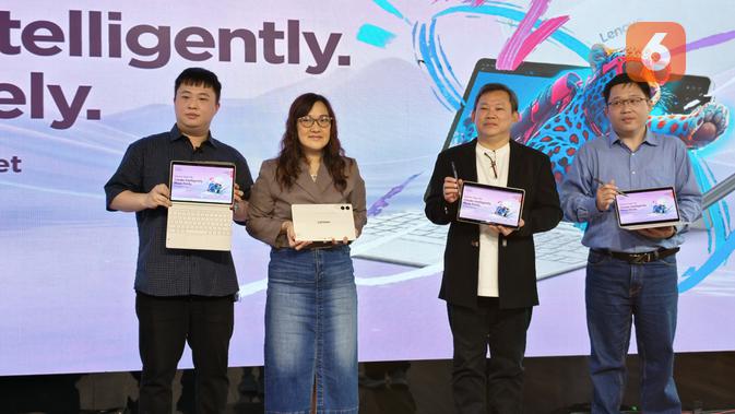 Lenovo Yoga Tab Resmi Masuk Indonesia dengan harga Rp 11.899.000. (Liputan6.com/ Yuslianson)