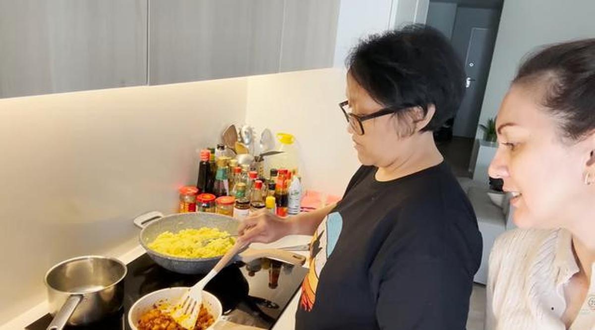 6 Potret Dapur Apartemen Anak Darius Sinathrya dan Donna Agnesia di Portugal, Desain Modern