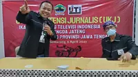 Ketua IJTI Pengda Jateng, Teguh Hadi Prayitno dalam forum UKJ IJTI, Jumat (10/04/2021). (foto: Liputan6.com/edhie prayitno ige)