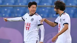 Hwang Ui-jo. Striker berusia 29 tahun ini kini memasuki musim ketiganya bersama Bordeaux di Liga Prancis sejak didatangkan dari Gamba Osaka pada awal musim 2019/2020. Musim ini ia telah tampil dalam 9 laga di Ligue-1 dengan mencetak 4 gol dan 1 assist. (AFP/Pascal Guyot)