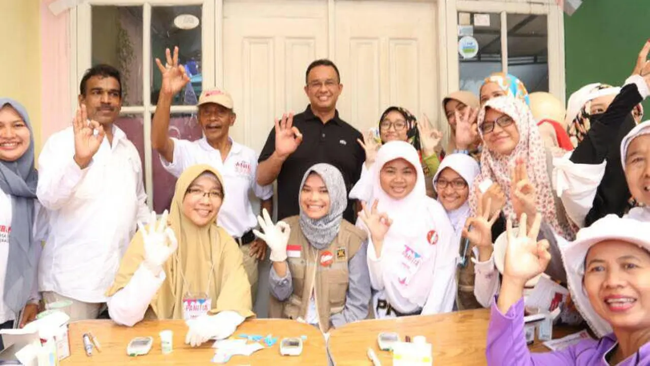 Anies Baswedan berkampanye di Jalan Bambu Apus Raya, Pondok Bambu, Duren Sawit, Jakarta Timur,