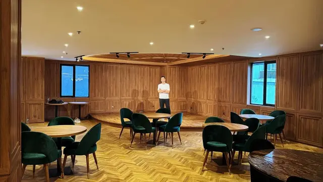 Potret Lounge Bar and Ent Room Kantor Baru RANS (Instagram @raffinagita1717)