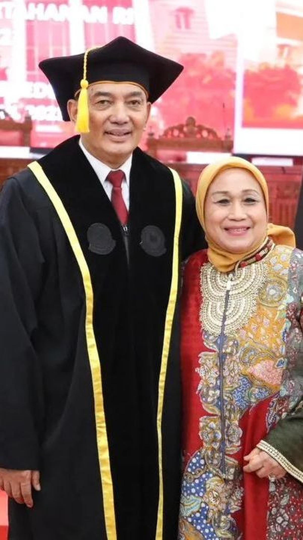 Profil Singkat Sjafrie Sjamsoeddin