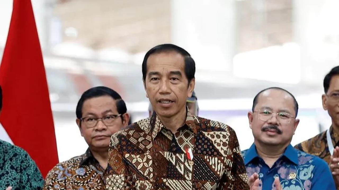 VIDEO: Jokowi Ungkap Ancaman Salah Pilih Presiden 2024, Indonesia Bisa Gagal Jadi Negara Maju