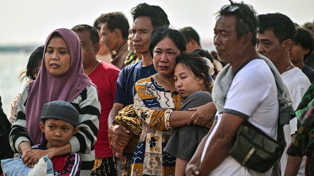 Korban Kebakaran KM Mutiara Sentosa II Tiba di Surabaya