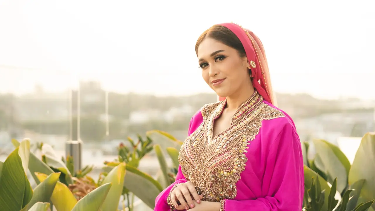 Givri Taj