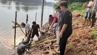 Penemuan Mayat Berpakaian Serba Hitam Gegerkan Warga Lampung