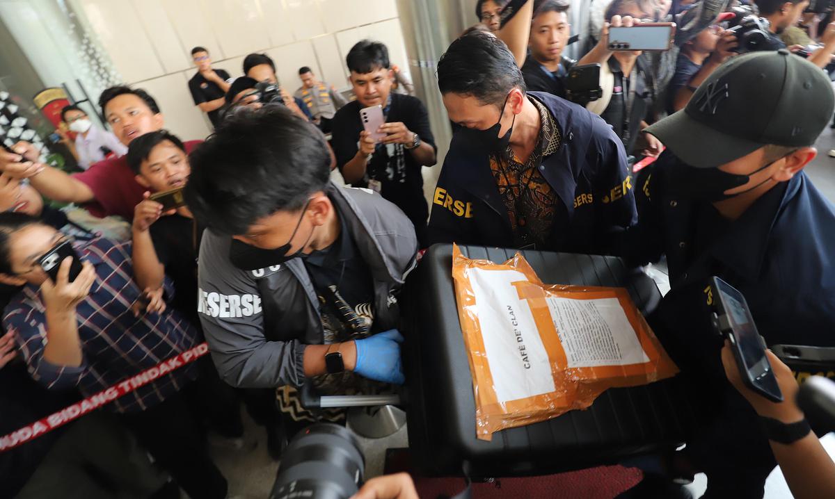Polri Limpahkan Don Ritto dan Barang Bukti ke Kejaksaan Agung