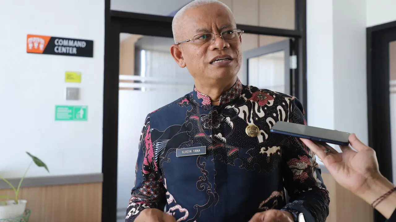 Sekda Kabupaten Garut, Nurdin Yana mengatakan, sejak intruksi program itu disampaikan pemerintah pusat, pemda Garut langsung menyiapkan sejumlah rencana termasuk anggaran yang harus disediakan. (Liputan6.com/Jayadi Supriadin)