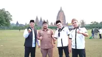 Ketua Umum GP Ansor Yaqut Cholil Qoumas (kedua dari kiri) yang kini menjabat Menteri Agama. (Ist)