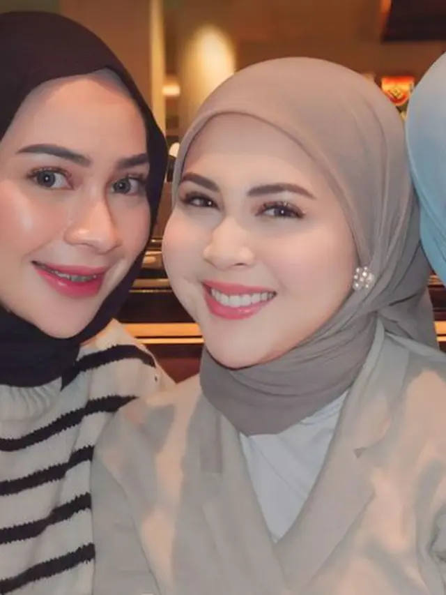 Adu Gaya Menggemaskan Ameena Atta dan Guzel yang Jadi Member Cilik Baru di Arisan Geng Mamayu