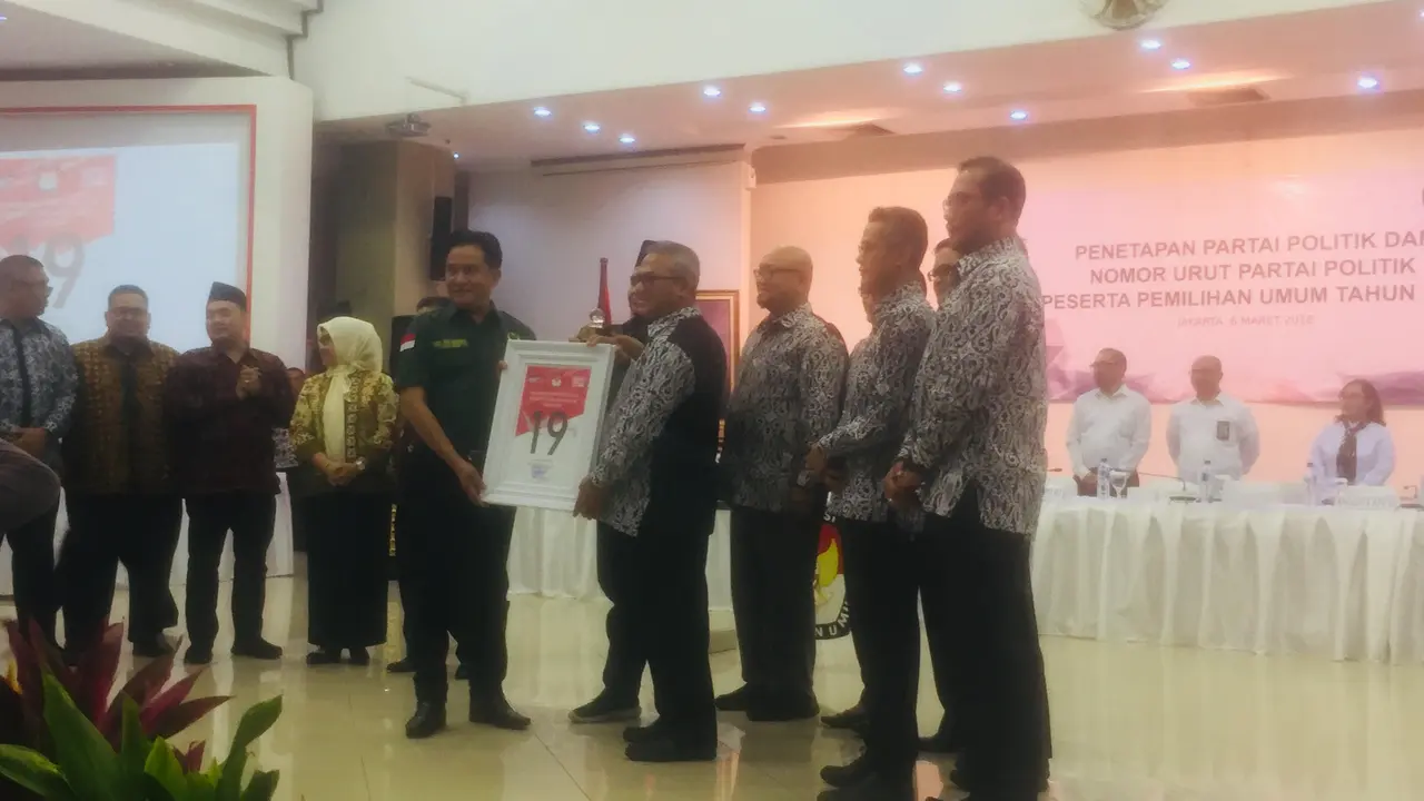 PBB resmi mendapatkan nomor urut 19 sebagai peserta pemilu 2019.