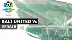 10 pemain Bali United berhasil menahan imbang Persib Bandung 0-0 dalam lanjutan pekan ke-11 Gojek Liga 1 2018 bersama Bukalapak.