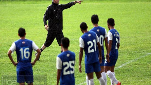 PSM Makassar dan Alfred Riedl