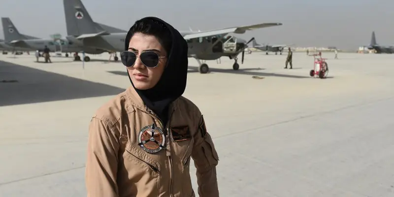 Niloofar Rahmani, Pilot Cantik Pertama di Afganistan