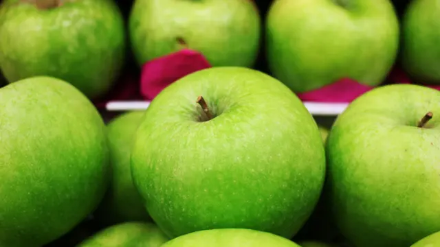 1. Apel Hijau Memiliki Kandungan Serat