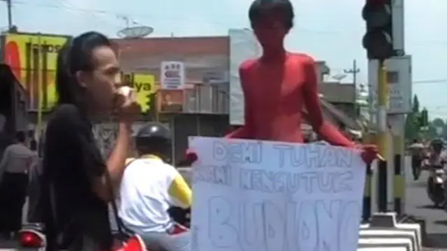 Kunjungan Wapres Boediono ke Jember Didemo Mahasiswa