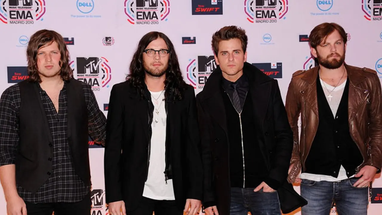 kings-of-leon-130830c.jpg
