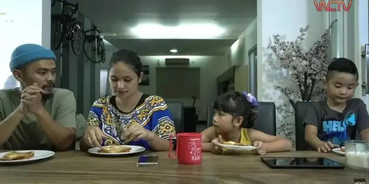 Potret Dapur di Rumah Wendi Cagur yang Modelnya Modern dan Simple