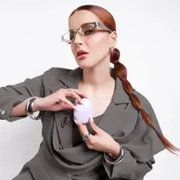 MOP Beauty menghadirkan pendekatan berbeda dalam peluncuran Unbothered Demi-Matte Cushion dengan merilis lagu yang dinyanyikan langsung oleh Tasya Farasya. (Foto/Dok: MOP)