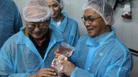 Nantinya seluruh bumbu rendang akan dikirim langsung dari Indonesia lalu diolah dengan menggunakan daging halal dari Bulgaria dan negara sekitar.