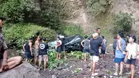 Sopir Diduga Mabuk, Begini Kronologi Mobil Jatuh ke Jurang 100 Meter di Bali