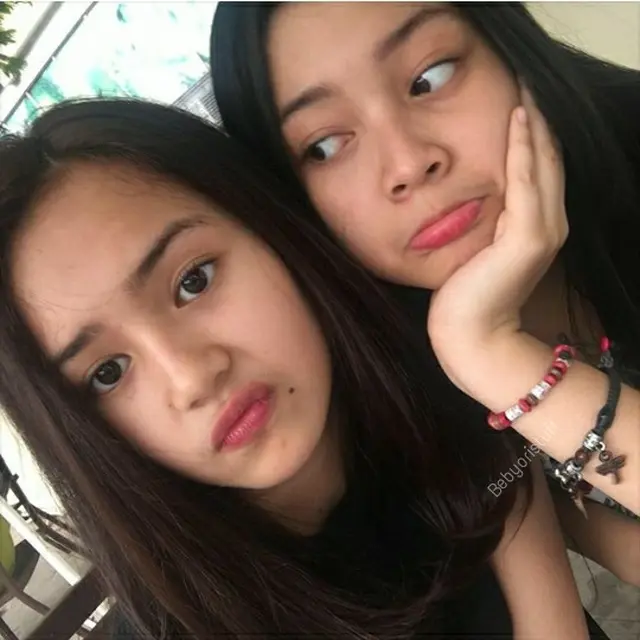 Yoriko Angeline dan Beby Tsabina