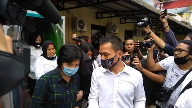Artis FTV inisial HH di Mapolrestabes Medan (Foto: Reza Efendi)