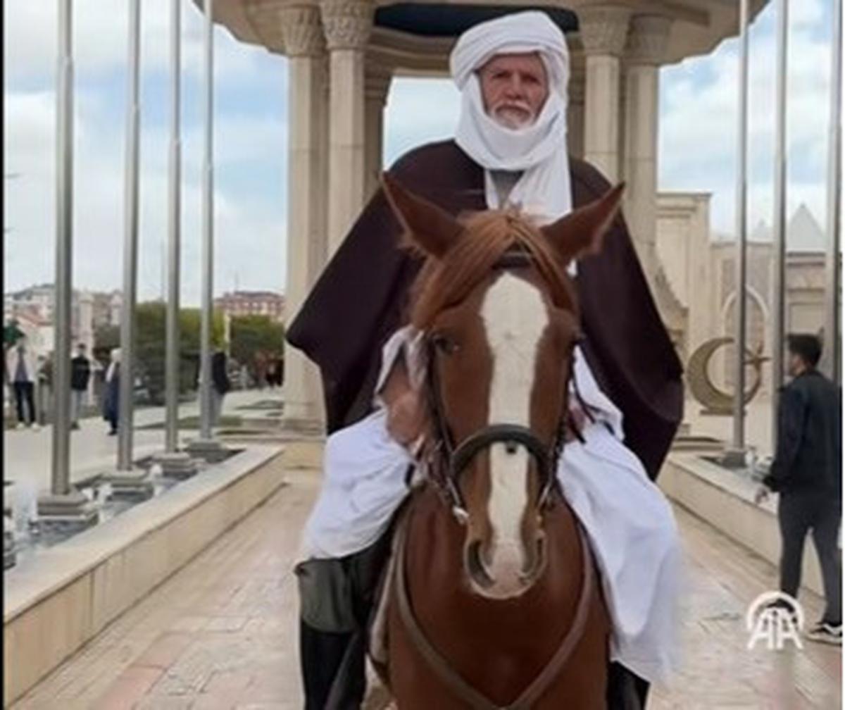 3 bule muslim asal Spanyol pergi haji naik kuda