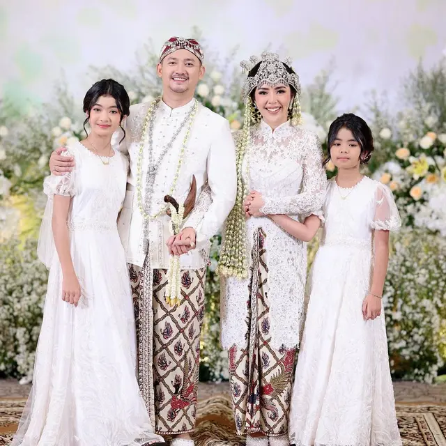 Potret pernikahan Angga Wijaya dan Anna. (Foto: Instagram/anggawijaya88)