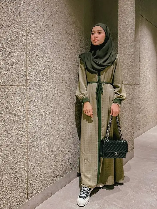 <p>Tak ayal penampilan Lesti Kejora pun berubah. Dulunya ia terlihat seperti gadis desa yang lugu, kini ia jadi perempuan yang berkelas. [Foto: instagram.com/lestykejora]</p>