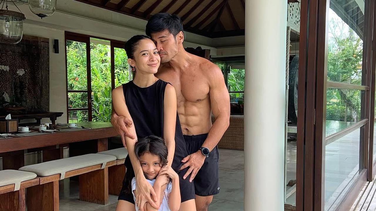 Chicco Jerikho Pamer Kemesraan dengan Putri Marino di Bali, Netizen: Pasangan Favorit