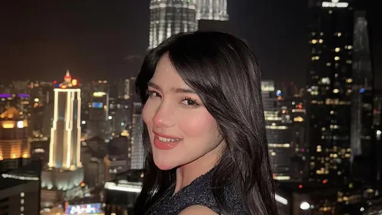 Davina Karamoy Riset Kehidupan CEO Demi Serial Main Hati, Singgung Karakter Tak Percaya Cinta