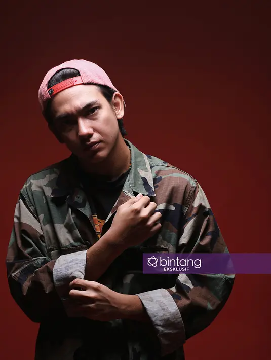 Banyak kenangan diingat saat kembali memerankan anak SMA. Kenangan saat masih sekolah,  jarang mengerjakan tugas, hingga sering berurusan dengan guru BP (bimbingan dan penyuluhan). (Adrian Putra/Bintang.com)