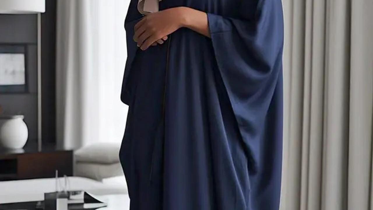 7 Trik Memilih Warna Gamis Sesuai Warna Kulit, Biar Enggak Salah Kostum