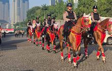 FOTO: Pasukan Berkuda Polri Dikerahkan Kawal Perayaan HUT RI ke-80 di Jakarta