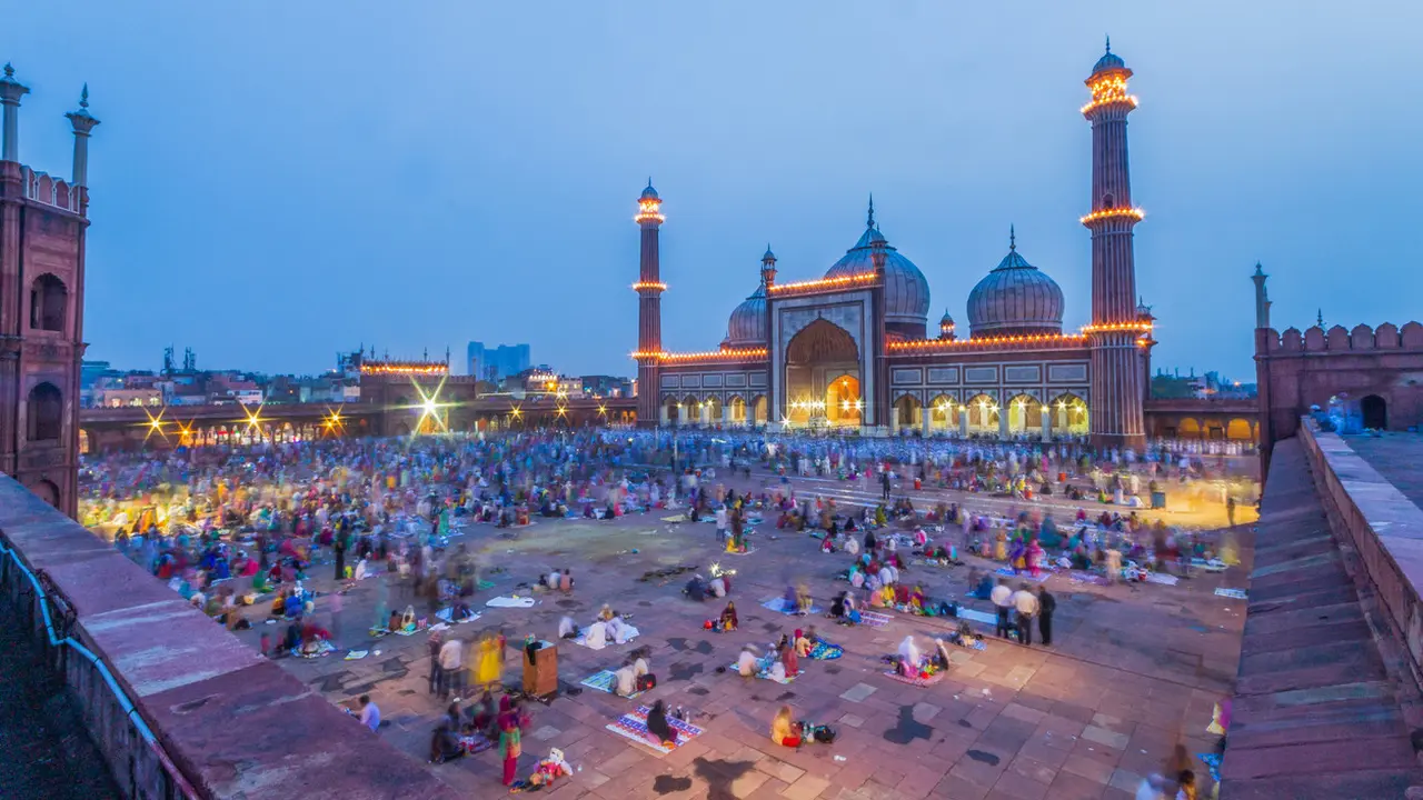 Amalan di 10 Hari Terakhir Bulan Ramadan