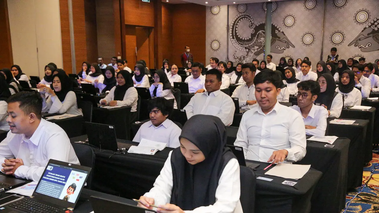 Peserta Tes Seleksi Kompetensi Dasar (SKD) Calon Pegawai Negeri Sipil (CPNS) di Yogyakarta, Sabtu (19/10/2024). Dok Kementerian PANRB