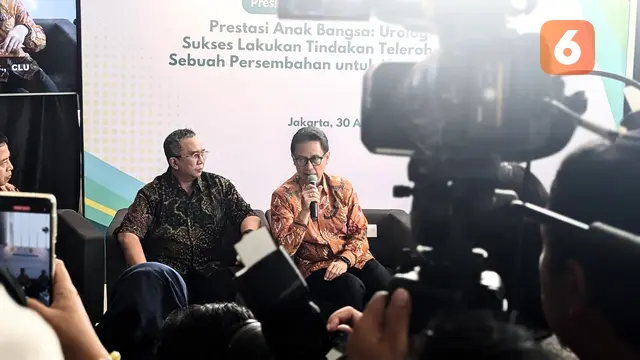 Pertama di Indonesia, Teknologi Telerobotic Surgery Mungkinkan Dokter Urologi di Bali Operasi Pasien dengan Jarak 1.200 KM, Jakarta (30/8/2024). Foto: Liputan6.com/Ade Nasihudin.
