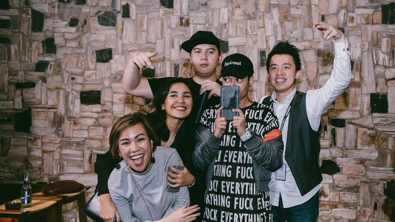 Gushcloud, perusahaan yang bergerak di bidang influencer marketing dan media, memberikan penghargaan bagi influencer di Influence Asia 2017.