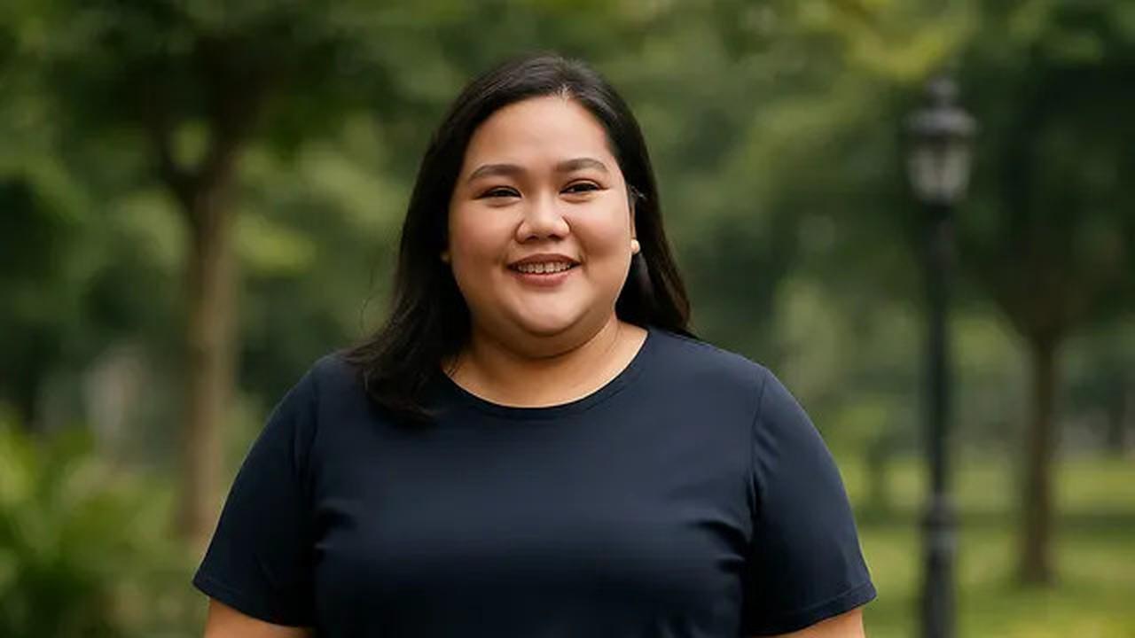 12 Model Batik Wanita Gemuk yang Modis 2025, Nyaman dan Percaya Diri Sepanjang Hari