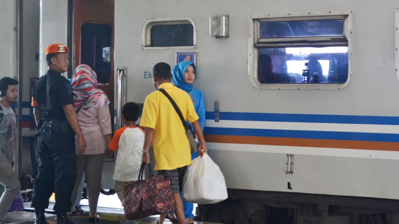 Bermodal Bunga Kantil, Penumpang KA Curi Tas di Rak Barang